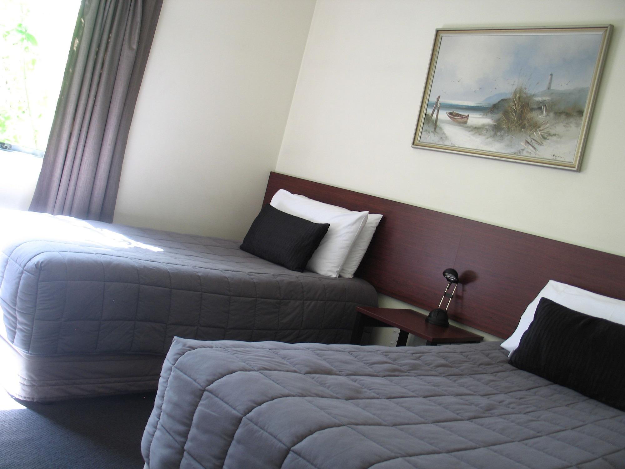 Sherborne Motor Lodge Christchurch Bagian luar foto