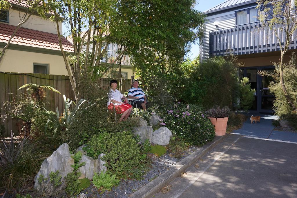 Sherborne Motor Lodge Christchurch Bagian luar foto